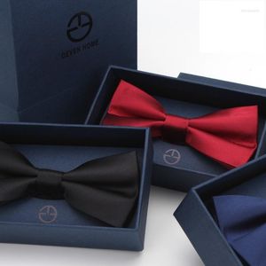 Bow Ties 2023 Brand Fashion Men's Double Fabric Striped Bowtie Banquet Party Bridegroom Wedding Butterfly Tie With Gift Box