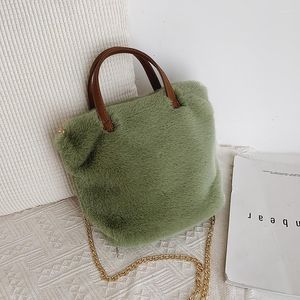 أكياس مسائية حقيبة قطنية سميكة سميكة للنساء 2023 الاتجاه مع سلسلة معلقة حزام الكتف Crossbody Shopper Faux Fur Simple