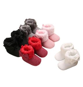 Bebek kış ayakkabıları basit sevimli güzel şık yumuşak antislip sıcak çok renkli peluş peluş botlar gezi için alışveriş için yürüyüş