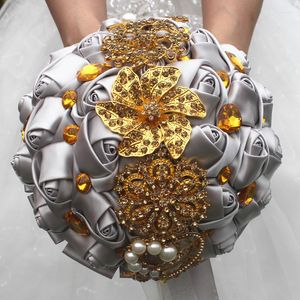 Dekorative Blumen, handgefertigt, Vintage-Brautstrauß, Brautstrauß, Silber, Satin, Rose, goldene Strass-Brosche, Hochzeitssträuße, Blumen