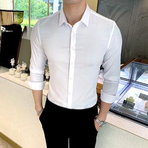 Camicie casual da uomo Camicia nera Abbigliamento formale da lavoro a maniche lunghe Slim stile coreano Alla moda Abito bello bianco