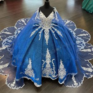 2023 Royal Blue Burgundy Quinceanera 드레스 레이스 아플리케 스파게티 스트랩 케이프 스윕 기차 코르셋 백인 16 생일 파티 댄스 파티 볼 이브닝 밴드