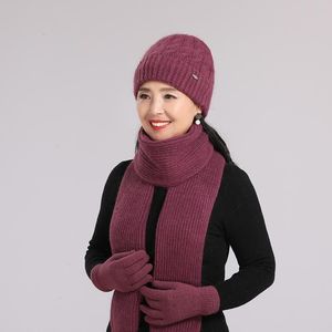 Beanies Beanie/Skull Caps Women Winter Hat Thick Wale Cap Scarf Gloves Set Fashion for Elegant Fur編み女性のギフトビーニー/スカル