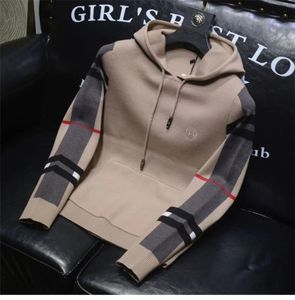 رجال الحياكة رجال للبلوزات من الرجال ملابس مقنعين Homme High Street Coats Men Hoody Men Men Classic Stripe Plaid Plaid بالإضافة إلى حجم S-4XL