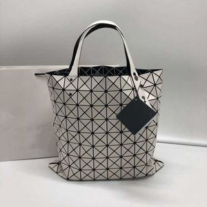 Yeni Elmas Kafes Tote Çanta Omuz Çantaları Bayan Tasarımcı Çantası Büyük Kapasiteli Alışveriş Çantaları Parlak Yüz Buzlu Luxurys Çanta Tek Taşınabilir Cüzdan Katlanır Çanta