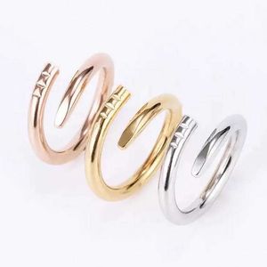 18k Gold Nail Ring Stones Parälskare Ring Diamond Ring Titanium Steel Rings