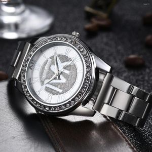 Pulseira de pulseira TVK Brand Bracelet Watch for Women Diamond Roman Rellojes Digitales Men Quartz Wrist Watches Zegarek Damski Reloj Hombre