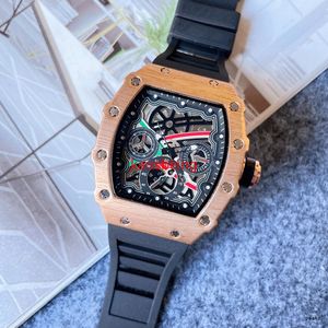 2023 Nya varumärkesvitstil Most Casual Women's Watch Wood Grain rostfritt stål Silica Gel Watch Factory Sales