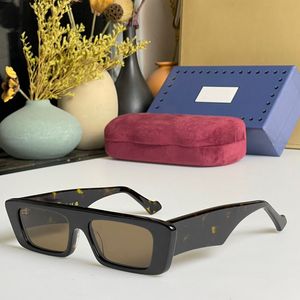 Lettering Sunglasses Rectangular Custom Glasses 1422 Mens Designer Shades Square Show Small Face Frame Women Gradient Temple Carving Eyewear