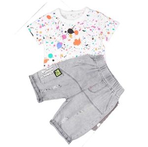 Set Completo per bambini Abbigliamento Estate Ragazzo a maniche corte Tshirt Lettera con foro Pantaloncini di jeans pezzi di set di vestiti per bambini