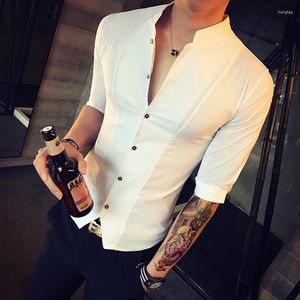 Mäns casual skjortor 2023 Summer Fashion Stand Collar Chinese Style Shirt Men Solid Color Slim Fit Half Sleeve Dress Designer Club Prom
