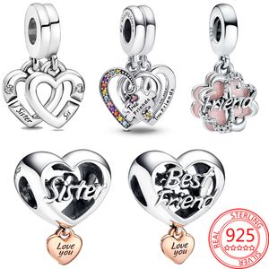 il nuovo popolare ciondolo in argento sterling 925 con ciondolo a forma di cuore a quattro foglie è adatto per il braccialetto fai-da-te femminile pandora primitivo che fa accessori di moda