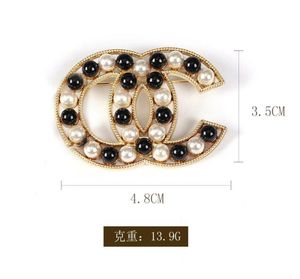 20style Brand Designer C Double Letter Brooches Women Men Couples Luxury Crystal Pearl Brooch Suit Laple Pin Metal Fashion Jewelry Accessories Gift