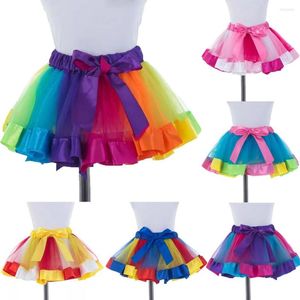 Kjolar kvinnor multicolour elastic 3 skiktad kort kjol vuxen tutu och toppuppsättning för kvinnor bordsrektangelbord 6ft