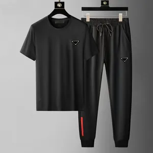 Erkek spor seti üst tasarımcı erkek spor giyim sokak giyim erkekler jogging spor uzun kollu tişört rahat pantolon iki parça siyah beyaz erkekler fitne seti
