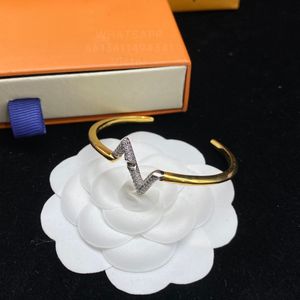 LW Gold Bangle Bileklik Kadın Çift Fransız Lüks Mallar T0P Kalite Tasarımcı Bangly Diamond Klasik Stil Moda Marka Tasarımcı Yıldönümü Hediyesi 007