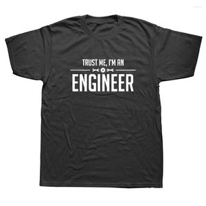 Męskie koszule zabawne zaufaj mi Jestem inżynierem graficznym bawełny streetwear z krótkim rękawem HARAJUKU MECHANIC T-shirt męski odzież