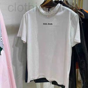 女性用Tシャツデザイナー22春と夏の新しいラウンドネックプリントヘビーハンドネイルドリルビーズ気質短袖TシャツDT8p