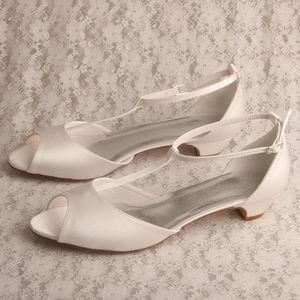 Elbise ayakkabıları Wedopus toptan sandalet kısa topuk t-kayış yaz gelini