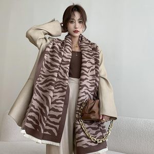 Scarves 2023 Winter Zebra Patterned Cashmere Women's Scarf Korean Version With Fashion Thickened Warm Autumn And Shawl