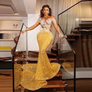 Sequins seksi akşam sarı elbiseler şeffaf boyun illüzyonu uzun kollu aplikeler artı boyutu resmi balo parti elbiseleri Arap kadınlar için