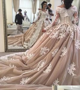 2022 Champagne Wedding Dresses Bridal Ball Gown Long Sleeves Off The Shoulder Neckline Lace Applique Corset Back Sweep Train Tulle Custom Plus Size Vestidos De 403