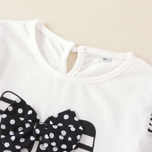 Set di abbigliamento alla moda per ragazze Nuovo top estivo e pantaloni a righe Completi PC Bambini Abiti casual carini Anni