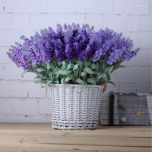 Dekorativa blommor 10 huvuden Romantisk Provence Dekoration Lavendel Blomma Silk Konstgjord kornsimulering av vattenväxter