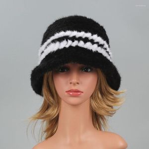 Boinas chapéus de inverno para mulheres chapéu de verdade no casamento elegante capotas no atacado Brim Brim Cap Designer