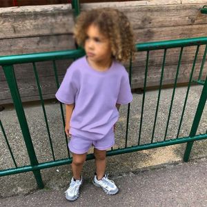 New Summer Little Kids Abbigliamento Tute Set per ragazze Top a maniche corte TShirtShorts Ragazzi Completi per bambini Pezzi Suit