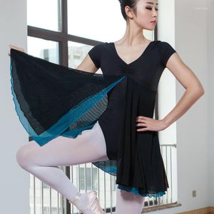 Scene Wear Orient Dance Practice for Lady eller Wome Short Sleeve Net Yarn Dancers Costumes Ballet Splice Split Crinoline kjol Dwy201