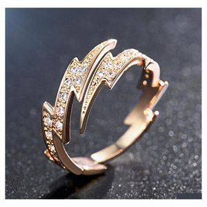 Cluster Rings Fashion Hipster Lightning Plated 18K Rose Gold Justerbar f￤rgring kvinnlig pekfinger med ￶verdriven droppe levererar dhnu9