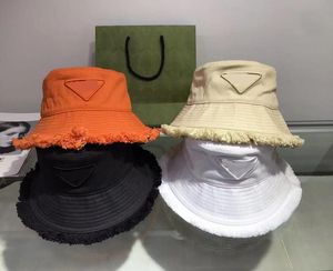 Lyxiga P bokstaven Designers Bucket Hats män och kvinnor utomhus resor fritid mode solhatt
