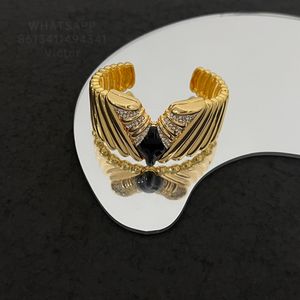 Kadınlar için LW BÜYÜK bileklik altın kaplama Fransız marka tasarımcısı altın bilezik erkek çift T0P kaliteli resmi reprodüksiyonlar marka tasarımcısı moda yıldönümü hediyesi 038