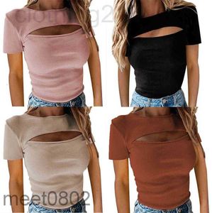 여자 티셔츠 디자이너 여성 티셔츠 2021 여름 패션 여성의 섹시한 가슴 짧은 소매 갈비뼈 단색 캐주얼 중공 out 짧은 IK4R
