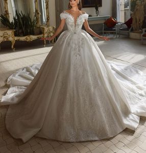 Luxury Ball Gown Wedding Dresses Sleeveless V Neck Off Shoulder Sequins Appliques Beaded Ruffles 3D Lace Diamonds Bridal Gowns Plus Size Custom Made Vestido de novia