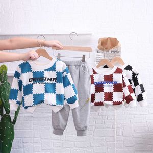 Giyim setleri LZH Sonbahar Kış Çocuk Ekose Uzun Çevli Takım Bebek Top Pantolon PCS Kıyafetleri Yeni doğan bebek kıyafetleri