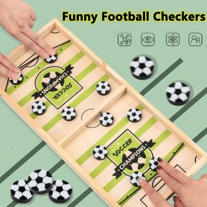 Foosball Fast Sling Puck Game Wooden Football Checkersインタラクティブゲームフットボールテーブルホッケーゲームテーブルバトルボードゲームパーティーゲーム230213