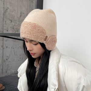 Basker unisex vinter stickad hatt med öronskydd mode beanie s för män kvinnor utomhus öronflap klassiker håll varm mössa 230214