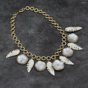 Naszyjniki wisiorek guaiguai biżuteria Złote Macarsite CZ Pave Shell Łańcuch Naszyjnik Pióra ręcznie robione dla kobiet prezenty
