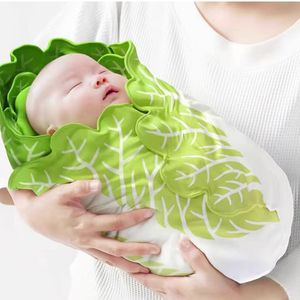 Koce Skupita 06 miesiąc Urodzona Symulacja Kapusta Flaneli Flanel Baby Off Ket Swaddle Sleeping Hat Mantas Para 230214