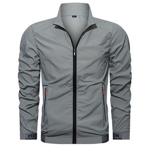 T-shirty na świeżym powietrzu Summer UPF 50 UV Ochrona przeciwsłoneczna Płaszcze Płaszcze Mężczyźni Ultralight Sportswear 2023 Running Sport Emewear Men Windbreaker Casual Jackets J230214