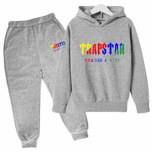 أطفال أطفال مصممون ملابس مجموعة Trapstar Toddler Clother Sweater Sweater Kid TrackSuits 2 قطع مجموعات الفتيات الفتيات قمم الشباب Hoodies Sweatshirt R2OE#