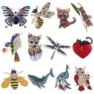 Metal inlaid diamond owl brooch cartoon cat bee brooch pin crystal butterfly neck pin female accessories