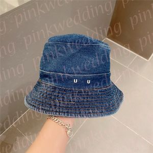 Designer Women Bucket Hat Hat Summer Férias Protetor solar Chapé