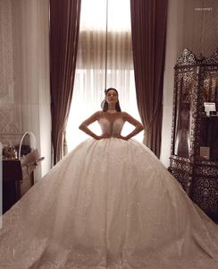 Suknia ślubna Arabska luksus seksowna suknia balowa sukienki z koraliki Perły High Neck Bridal Suknie długie rękawy