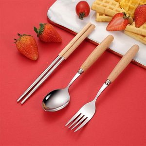 Conjuntos de talheres 4pcs Conjunto de utensílios de jantar portáteis Fartilhas de colher de pauzinhos de camping de camping com acessórios de cozinha de estojo com acessórios de cozinha