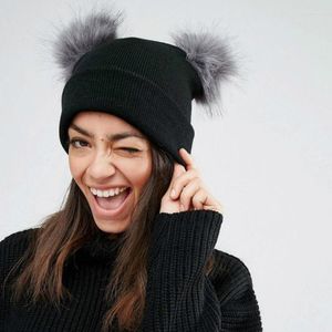 Beanies Beanie/Totenkopfkappen All-matched Kunstpelz Pom Winter Warme Frauen Kappe Einfarbig Niedliche Gestrickte Beanie Mode Mädchen Doppel Ball Hut Davi22