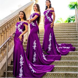 Spets Applique Off Shoulder Bridesmaid Dresses Sexig ärmlös Satin Mermaid Maid of Honor Gowns Wedding Prom Party Dress 328 328