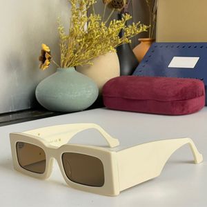 Designer Square Solglasögon G G1425S Classic Rectangular Frame Oval Lenss Womens Holiday Travel Sun Glasses Mens Trendy Cool Glass 1425